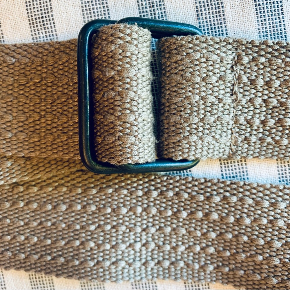 Taupe cloth belt